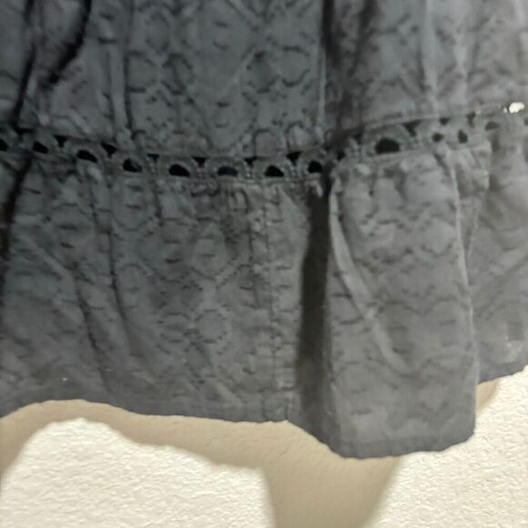 Anthropologie Tiered Blouse Tunic ‎ Small Black Sleeveless Textured Lace Detail - Picture 4 of 9